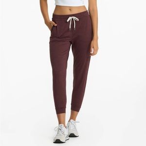 VUORI Halo Performance Joggers Heather Plum Size L